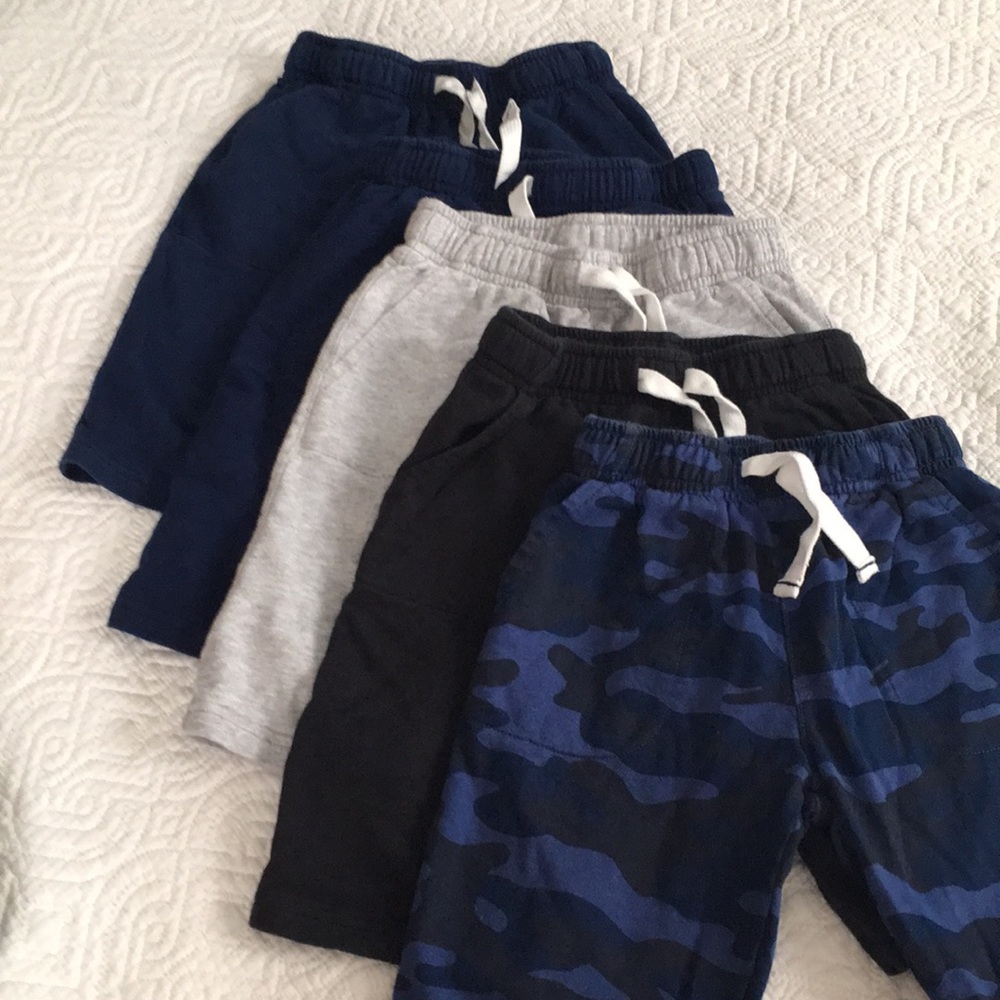 Carter’s knit pull on shorts for boys, size 7